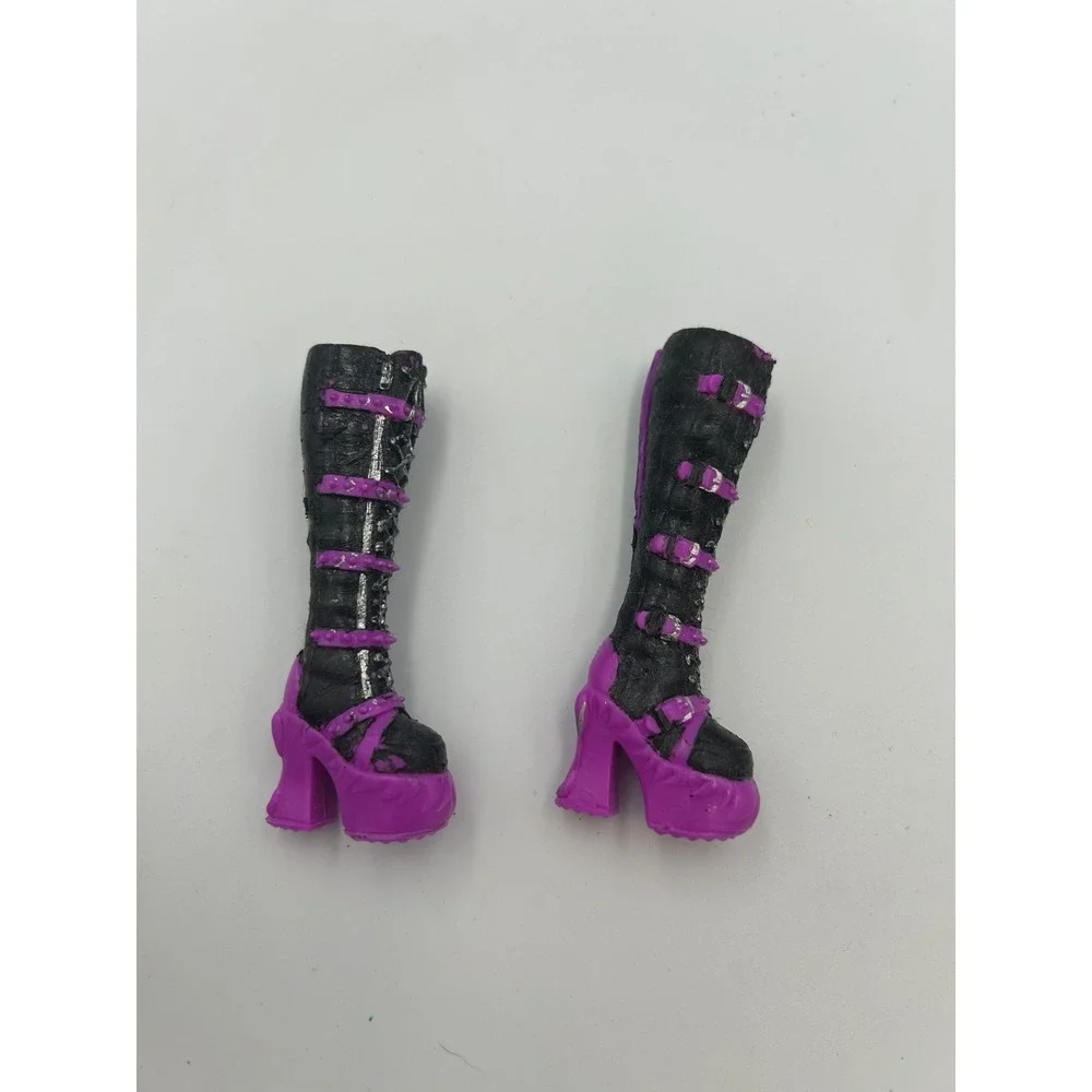 Monster High Fearbook Toralei Tall Platform Boots Painted